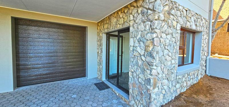 4 Bedroom Property for Sale in Stilbaai Wes Western Cape